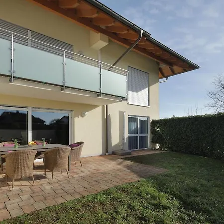 Appartementdeluxe Steiert - Near Europa Park - Rulantica - Spacious - Fully Equipped Kitchen - Private Garden - Free Parking - Pet Friendly Schwanau Exterior photo