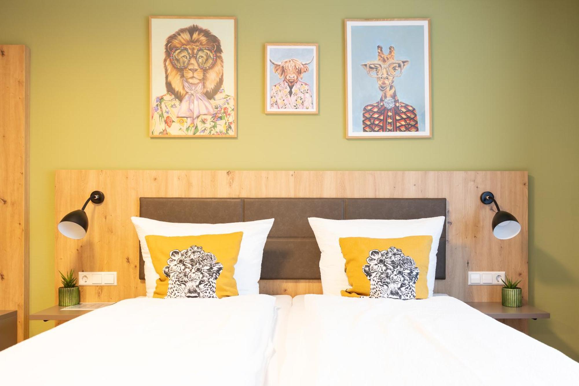 Appartementdeluxe Steiert - Near Europa Park - Rulantica - Spacious - Fully Equipped Kitchen - Private Garden - Free Parking - Pet Friendly *
